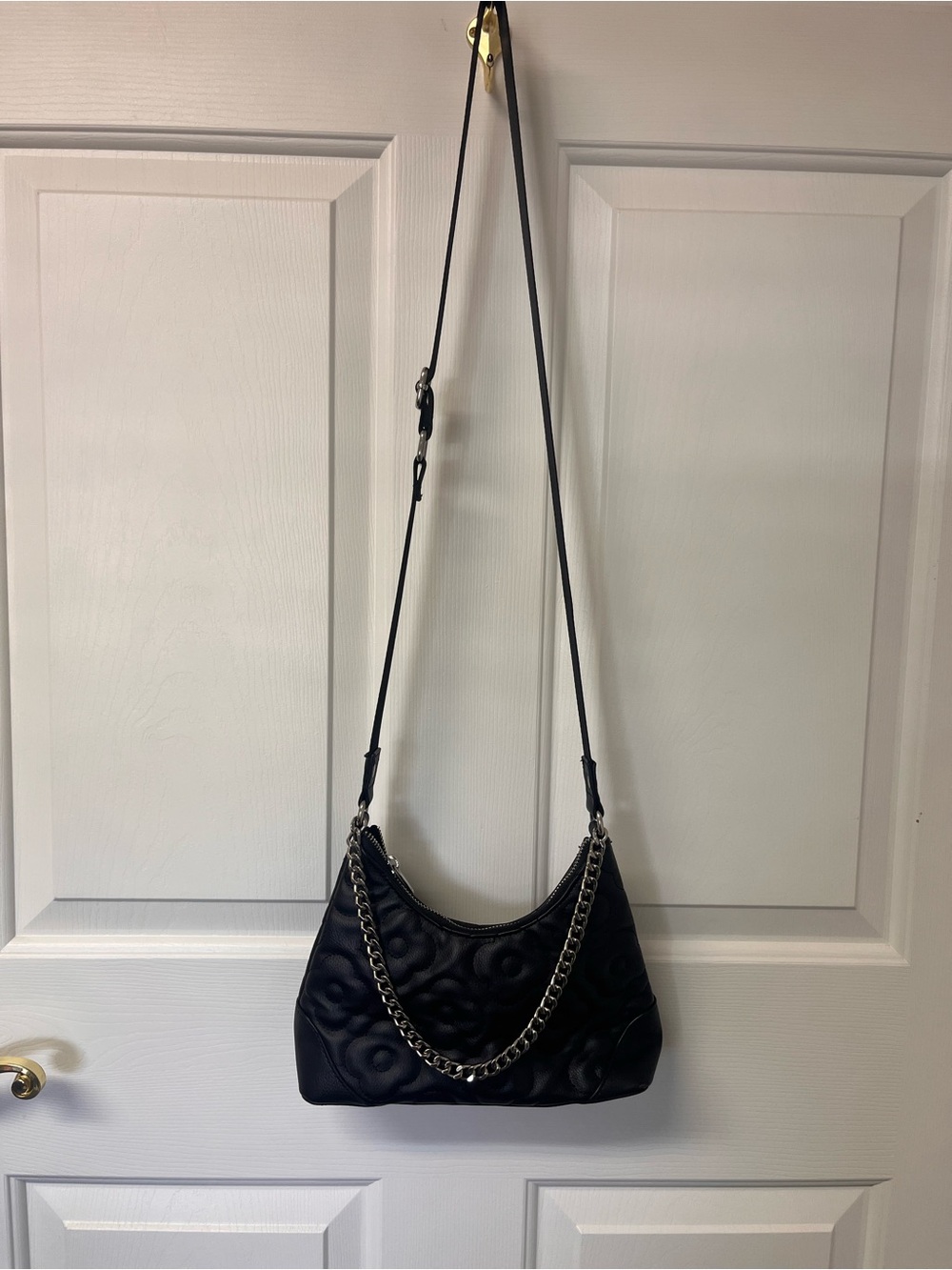 wild fable Black Quilted Shoulder Bag with Chain Strap